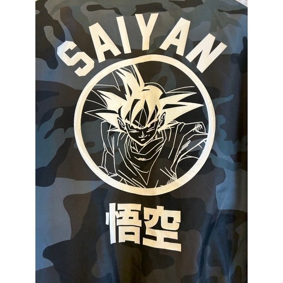 Dragon Ball 2 Saiyon Adult Mens Bomber Jacket Size Medium Camo Print - Picture 4 of 8